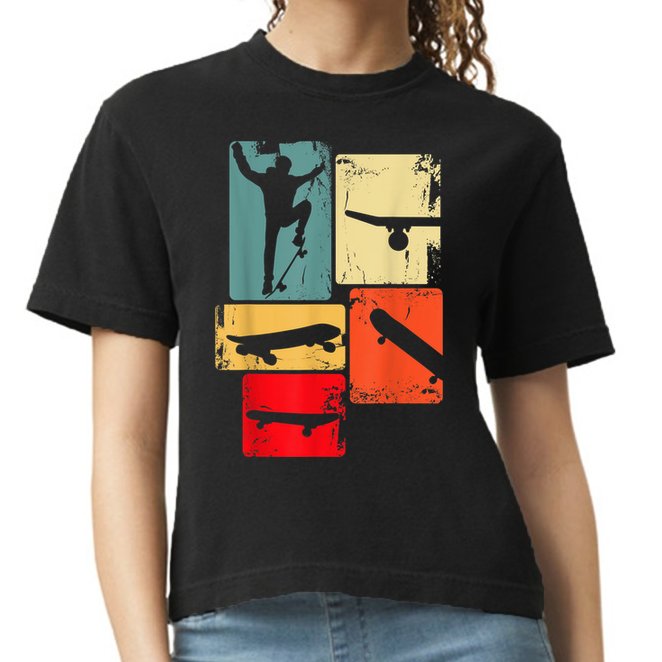 Skater Skateboarder Gift Retro Skateboard Gift For Boys Youth Gift Comfort Colors Boxy T-Shirt