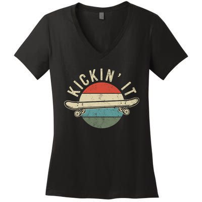 Skateboard Skateboarding Gift For Skateboarder Retro Vintage Women's V-Neck T-Shirt