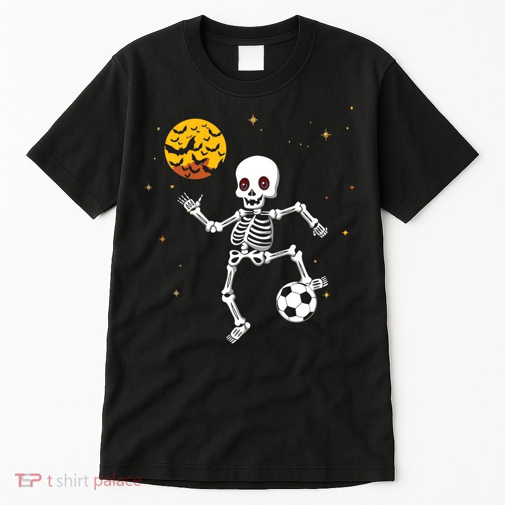 Soccer Skeleton Halloween Soccer Player Halloween Tall T-Shirt