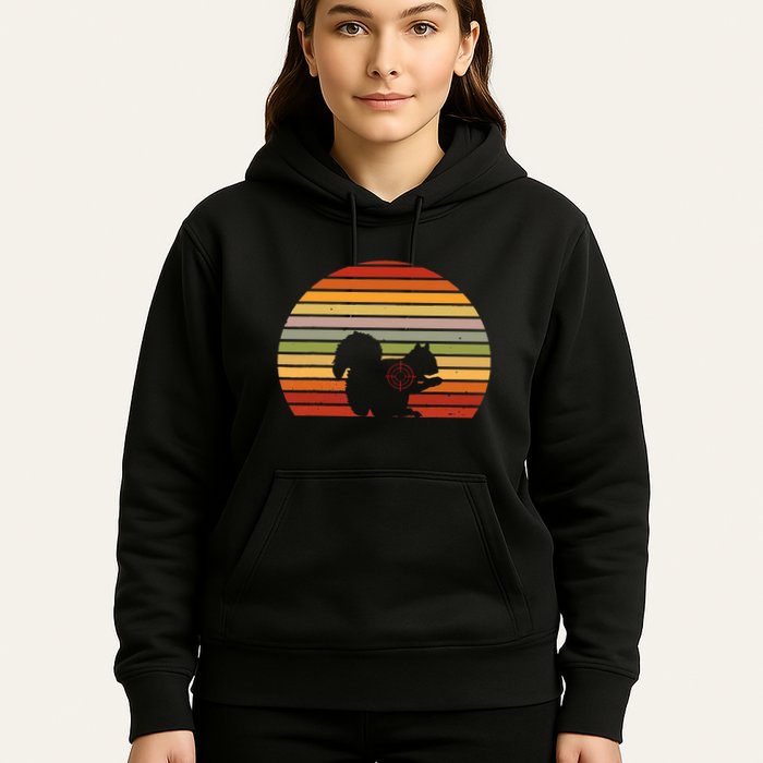 Scope Squirrel Hunter Vintage Retro Target Squirrel Hunting Hoodie