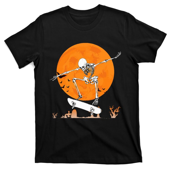 Skateboarding Skeleton Halloween Skating Skeleton T-Shirt