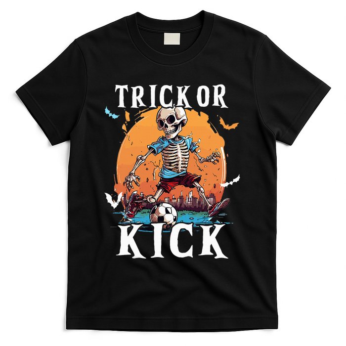 Soccer Skeleton Halloween Soccer Player Halloween T-Shirt