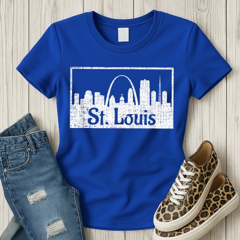 Saint St. Louis Missouri Skyline Souvenir Gift Womens T-Shirt