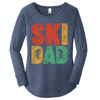 Skiing Sports Lover Retro Style Skiing Ski Dad Fathers Day Cute Gift Women's Perfect Tri Tunic Long Sleeve Shirt