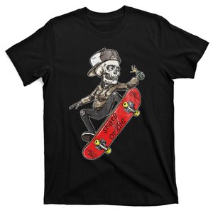 Skateboarder Skate Or Die Skeleton Skater Skateboard Gift T-Shirt