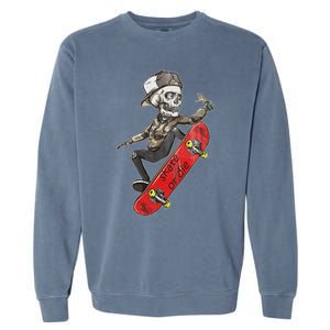 Skateboarder Skate Or Die Skeleton Skater Skateboard Gift Garment-Dyed Sweatshirt