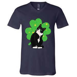 St. Saint Patrick's Day Tuxedo Cat WoCostume V-Neck T-Shirt