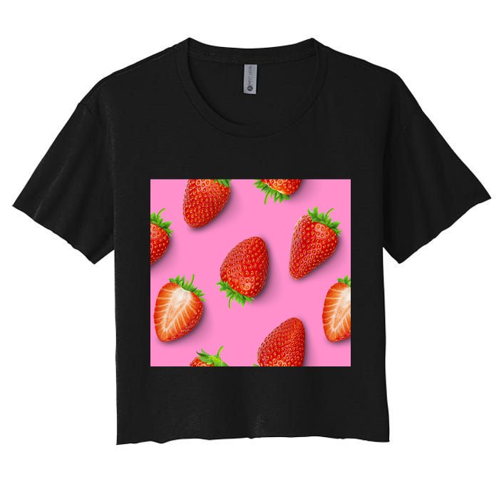 Strawberry seamless pattern Women's Crop Top Tee