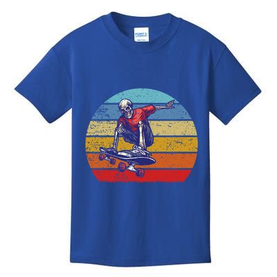 Skateboard Skeleton Skater Retro Vintage Skating Gift Kids T-Shirt