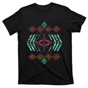 Southern Southwest Santa Fe Navajo Indian Pattern Style T-Shirt