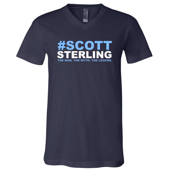 Scott Sterling STUDIO C V-Neck T-Shirt