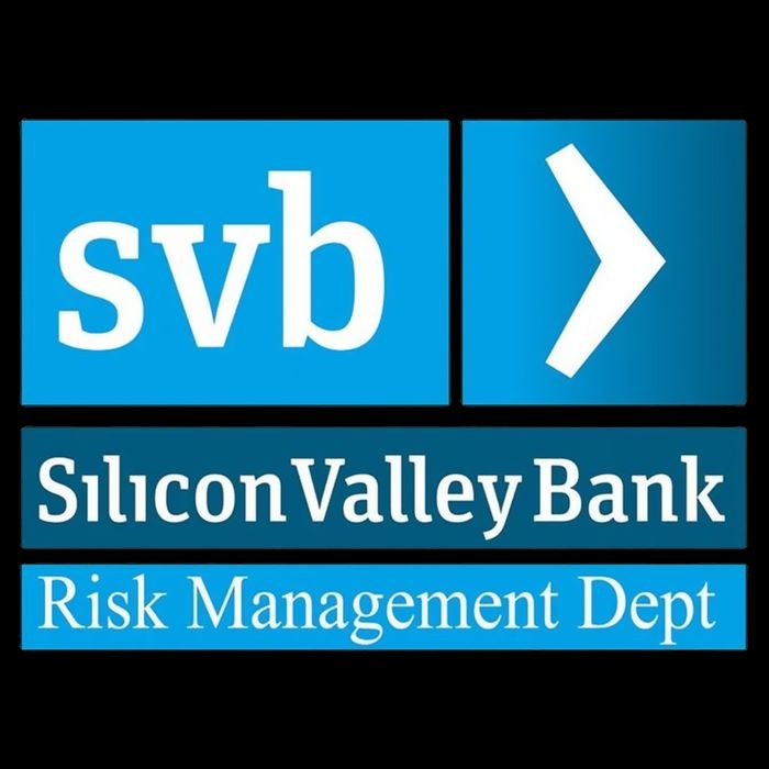 Svb Silicon Valley Bank Cooling Performance Crew T-Shirt