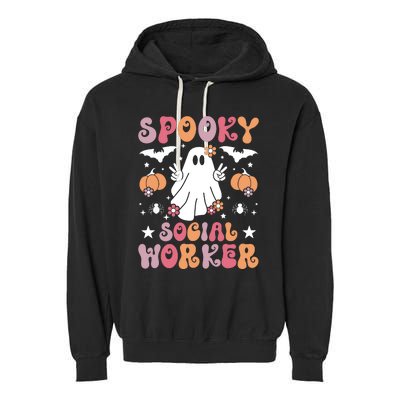 Spooky Social Worker Halloween Best Social Workers Garment-Dyed Fleece Hoodie