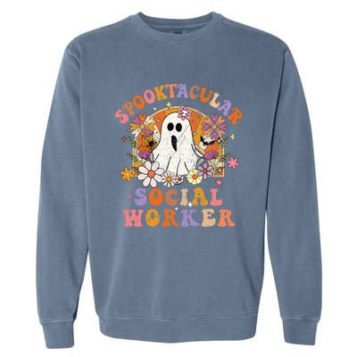 Spooktacular Social Worker Happy Halloween Spooky Matching Garment-Dyed Sweatshirt