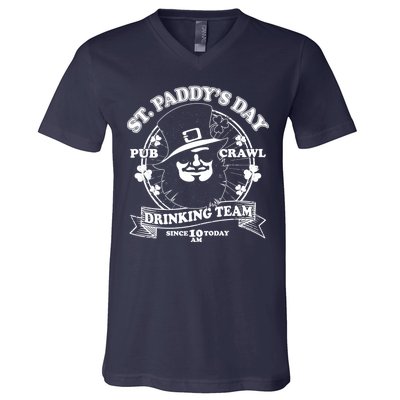 St. Paddy's Day Pub Crawl Drinking Team V-Neck T-Shirt