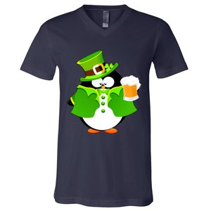 St. Patrack's Day Funny Penguin Drinking Beer V-Neck T-Shirt