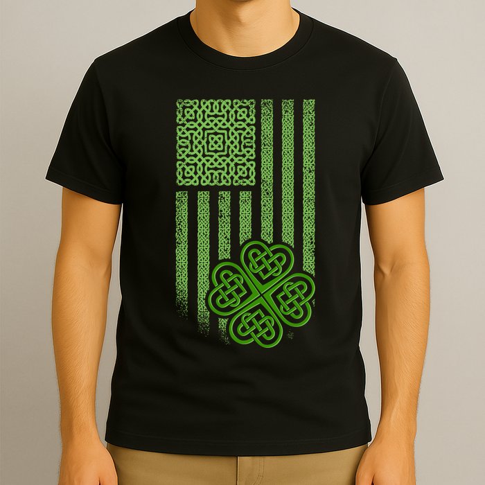 St Patrick's Day Celtic Shamrock US American Flag T-Shirt