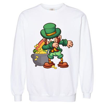 St Patricks Day Dabbing Leprechaun Pot Of Gold Garment-Dyed Sweatshirt