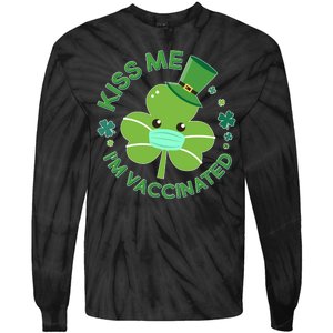 St Patrick's Day Kiss Me I'm Vaccinated Shamrock Tie-Dye Long Sleeve Shirt