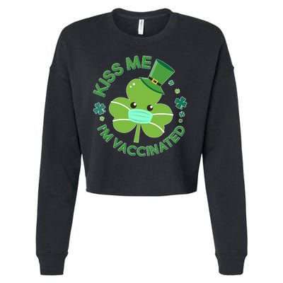 St Patrick's Day Kiss Me I'm Vaccinated Shamrock Cropped Pullover Crew