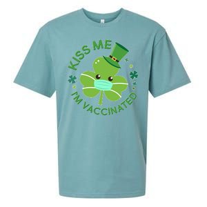 St Patrick's Day Kiss Me I'm Vaccinated Shamrock Sueded Cloud Jersey T-Shirt