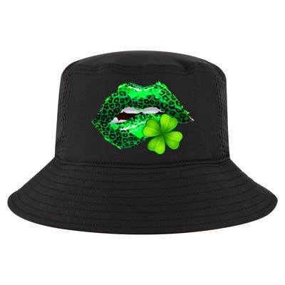 St Patrick's Day Leopard Print Lipstick Shamrock Cool Comfort Performance Bucket Hat