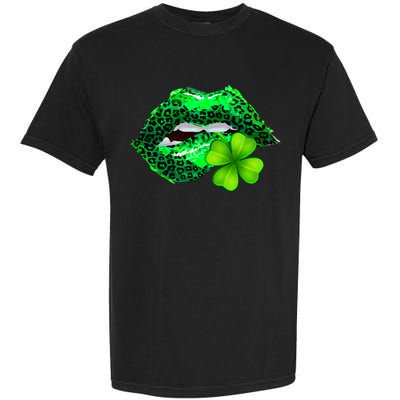 St Patrick's Day Leopard Print Lipstick Shamrock Garment-Dyed Heavyweight T-Shirt