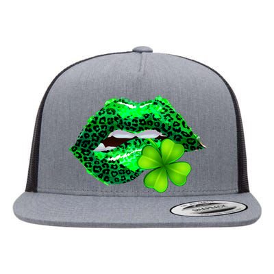 St Patrick's Day Leopard Print Lipstick Shamrock Flat Bill Trucker Hat