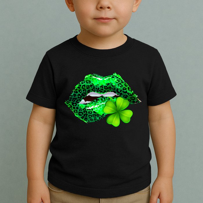 St Patrick's Day Leopard Print Lipstick Shamrock Toddler T-Shirt