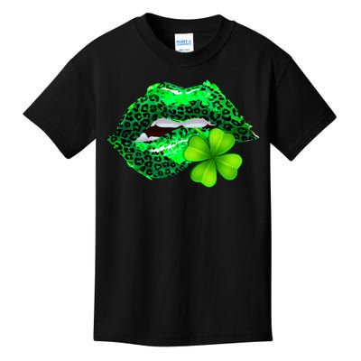 St Patrick's Day Leopard Print Lipstick Shamrock Kids T-Shirt