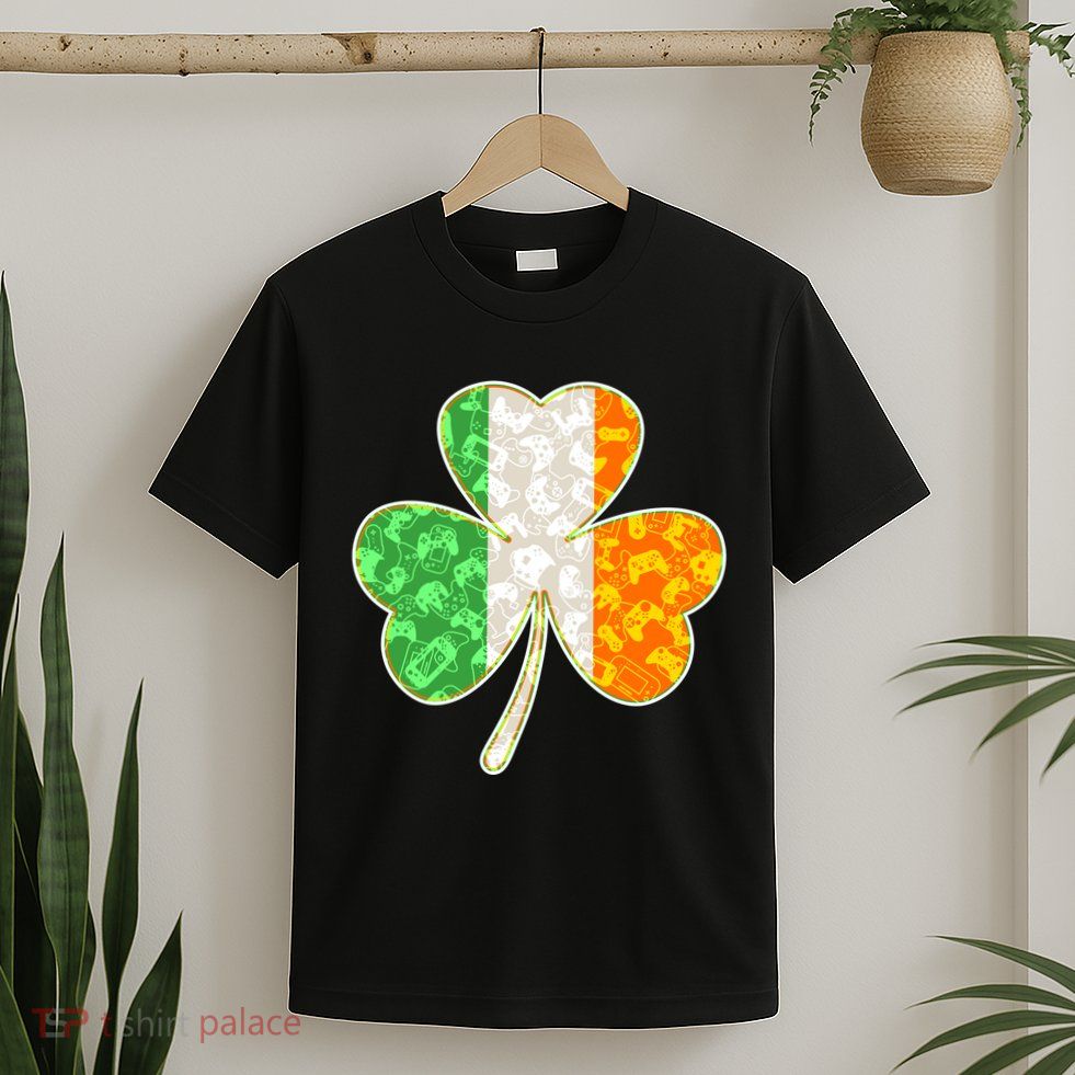 St Patrick's Day Video Gamer Shamrock Clover T-Shirt