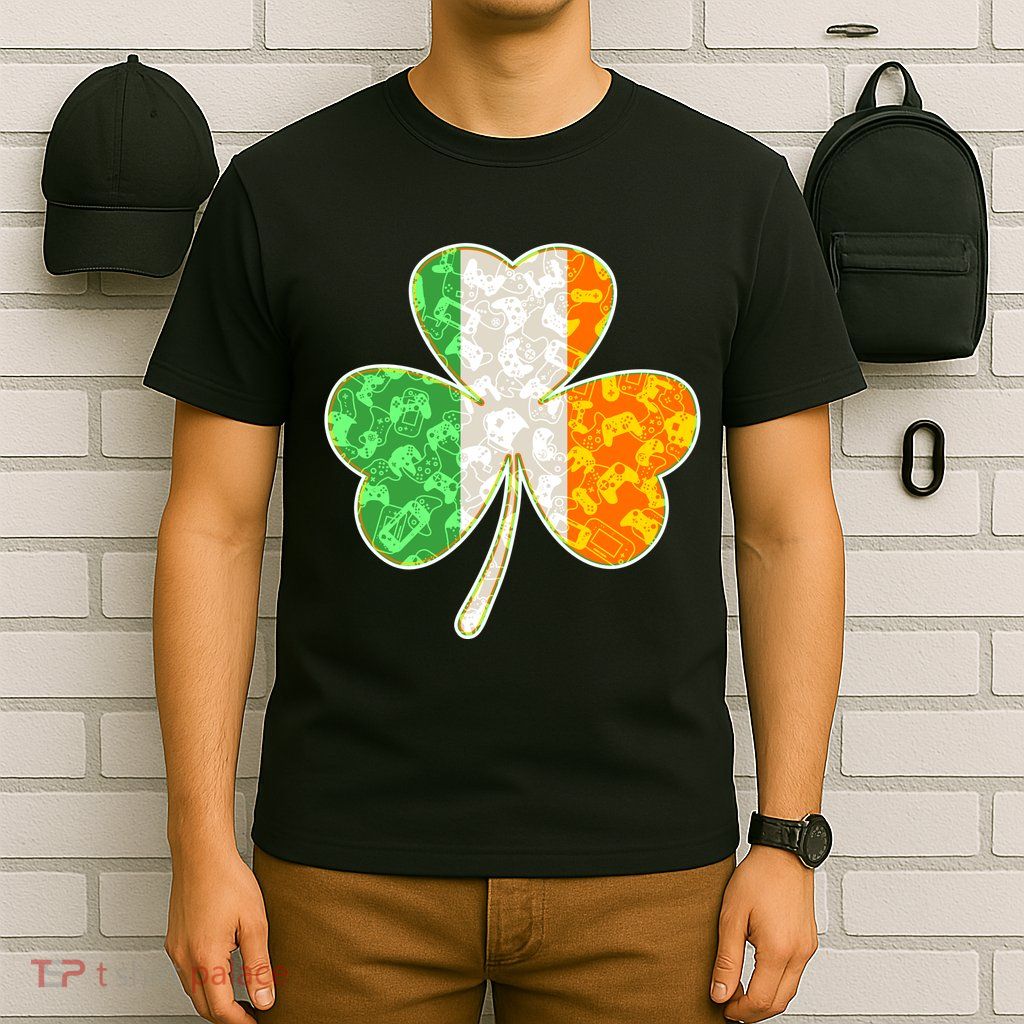 St Patrick's Day Video Gamer Shamrock Clover T-Shirt