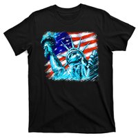 Statue Of Liberty USA T-Shirt