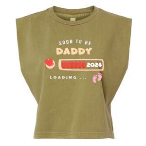 Soon To Be Daddy Pregnancy Announcement Est. 2024 Loading Garment-Dyed Women's Muscle Tee