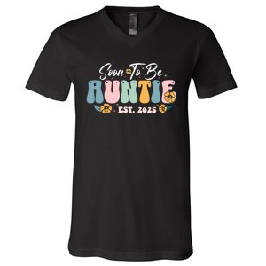 Soon To Be Auntie Est 2025 V-Neck T-Shirt