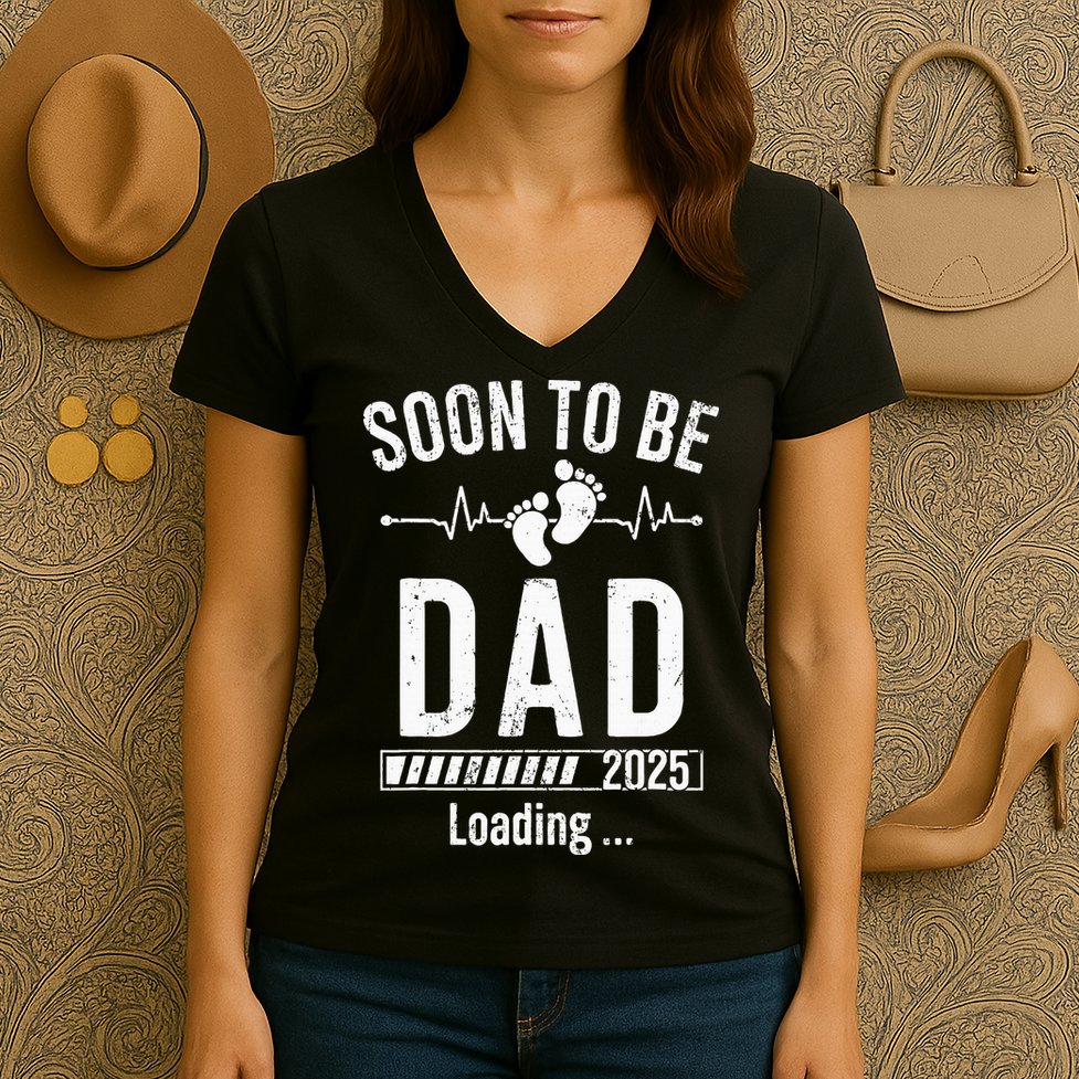 Soon To Be Dad Est 2025 New Dad To Be 2025 Women's V-Neck T-Shirt