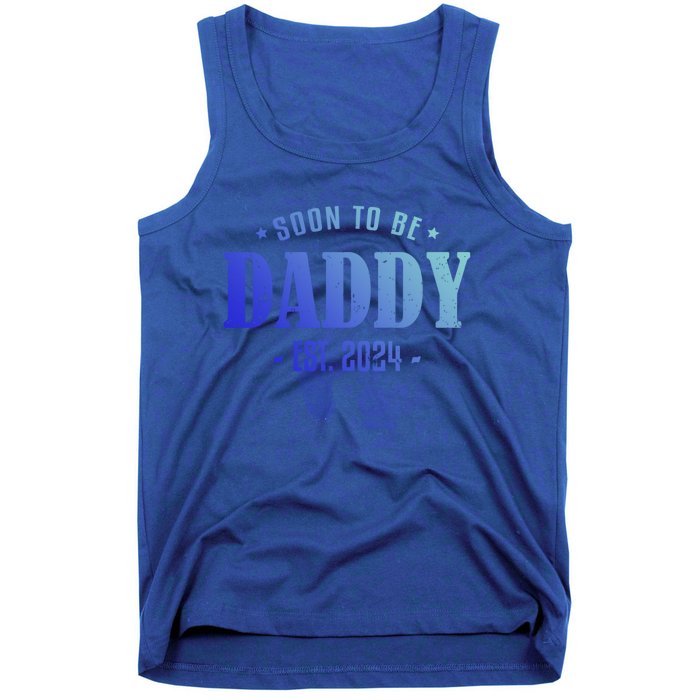 Soon To Be Daddy Est 2024 Vintage Dad To Be Fathers Day Gift Tank Top