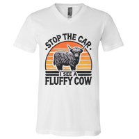 Stop The Car I See Fluffy Cow Retro Highland Cow Lover V-Neck T-Shirt