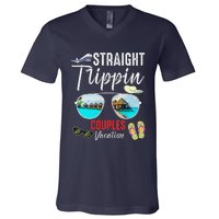 Straight Trippin Couples Trip 2024 Beach Summer Vacation V-Neck T-Shirt