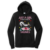 Skunk Tees For Women Grils Gift Just A Girl Who Loves Skunks Women's Pullover Hoodie