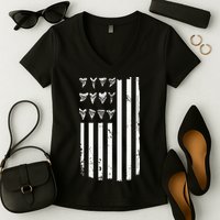 Shark Tooth Hunting American Flag Design For Fossil Hunter Women's V-Neck T-Shirt