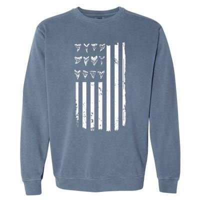 Shark Tooth Hunting American Flag Design For Fossil Hunter Garment-Dyed Sweatshirt