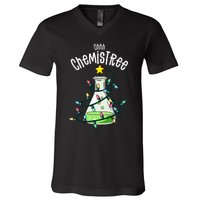 Science Teacher Oh Chemistree Chemistry Christmas V-Neck T-Shirt