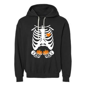 Skeleton Twin Pregnancy Announcement Halloween Pregnant Mom Garment-Dyed Fleece Hoodie