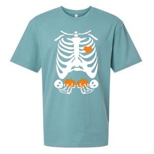 Skeleton Twin Pregnancy Announcement Halloween Pregnant Mom Sueded Cloud Jersey T-Shirt