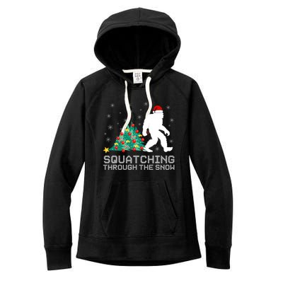 Squatching Through The Snow Bigfoot Christmas Sasquatch Gift Women's Fleece Hoodie