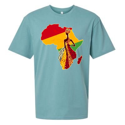 Stylish African Woman In Traditional Clothes Colors Sueded Cloud Jersey T-Shirt