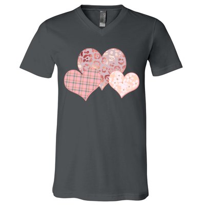Stylish Pattern Hearts V-Neck T-Shirt