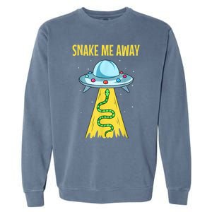 Snake UFO Reptile Alien Lover Space Herpetologist Garment-Dyed Sweatshirt