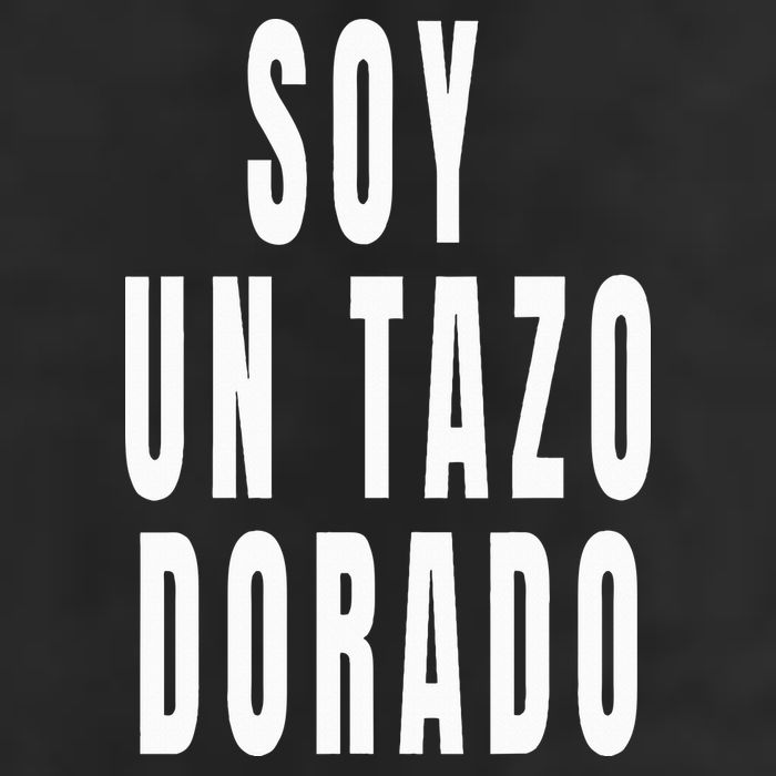 Soy Un Tazo Dorado Golf Towel
